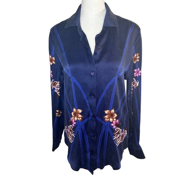 Tucker Silk Blend Blue Floral Button Down Blouse XS / Small - Picture 1 of 7